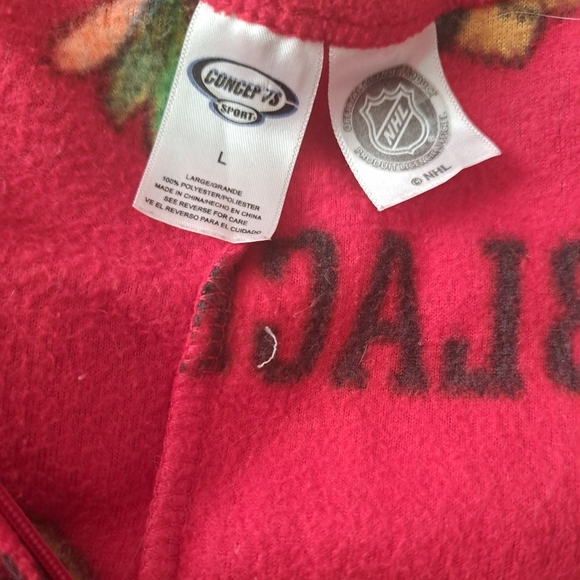 NHL Concepts CHICAGO BLACK HAWKS full piece gripped footed PJ'S hockey Ladies L - Picture 4 of 5